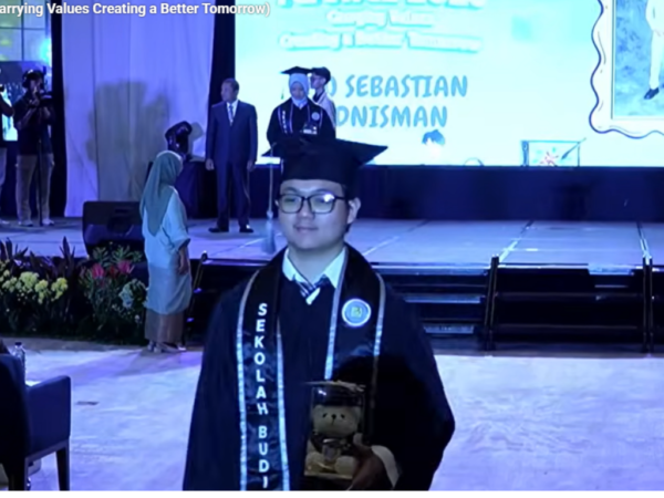 Farewell SMP, SMA, dan SMK Budiluhur Carrying Values Creating a Better Tomorrow