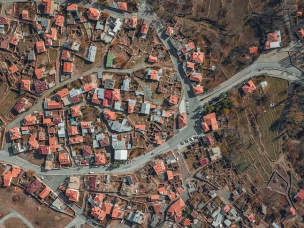 Dampak Urban Sprawl terhadap Ketersediaan Ruang Terbuka Hijau (RTH)